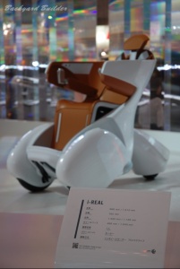 TOYOTA i-REAL