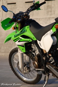 春一番ってこんなんだっけ? 春一番ってこんなんだっけ?