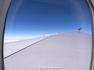 A380の機窓から