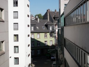 ホテルの窓から