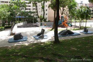 オランダビレッジの巨人