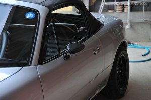 ���~���[����