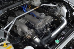 �G���W�����[��