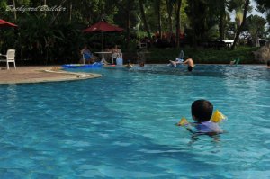 �V���K�|�[���̎v�Џo