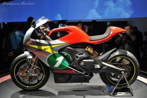 �d�C�o�C�N