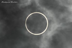 �����H@�s��