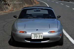 ���[�m�X���[�h�X�^�[