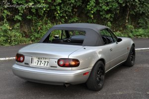 ���[�m�X���[�h�X�^�[