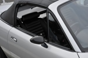 ���~���[