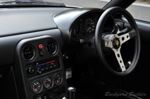 �����x�̍��������f�U�C��