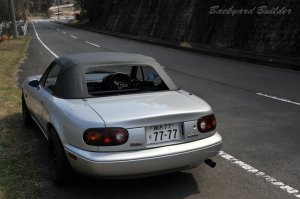 ���[�m�X���[�h�X�^�[