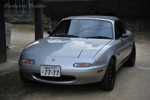 Roadster@����