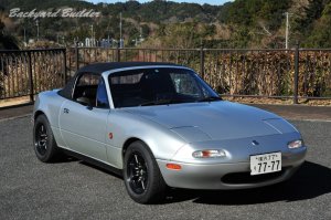 EUNOS ROADSTER