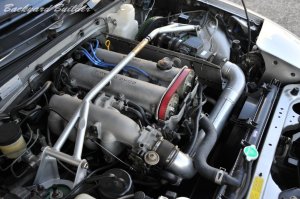 �G���W�����[��