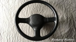 NA6 �E���^�����X�e�A�����O�z�C�[��