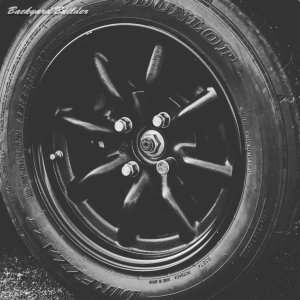 �ŋ��̃z�C�[��