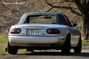 EUNOS ROADSTER