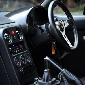 �����̓u���b�N���D��