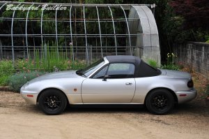EUNOS ROADSTER