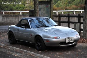 EUNOS ROADSTER