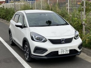 �t�B�b�g�N���X�^�[