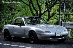 EUNOS ROADSTER