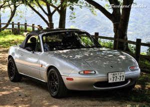EUNOS ROADSTER