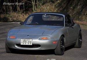 EUNOS ROADSTER