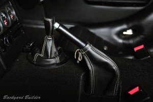 �T�C�h�u���[�L