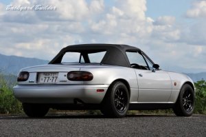 EUNOS ROADSTER