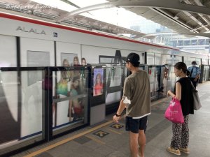 Bangkok Transit Skytrain system (BTS)