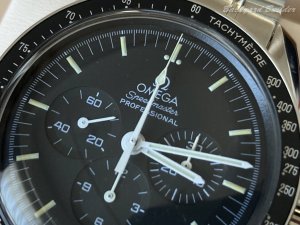Omega Speedmaster Professional