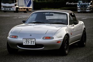 EUNOS ROADSTER