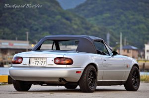 EUNOS ROADSTER