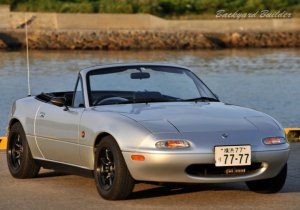 EUNOS ROADSTER