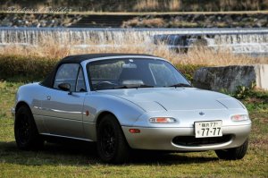 EUNOS ROADSTER