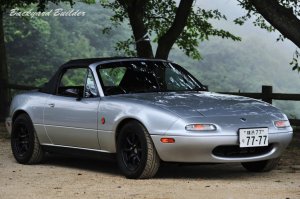 EUNOS ROADSTER