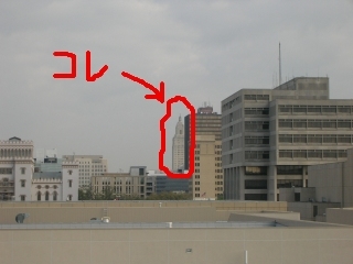 ���B����